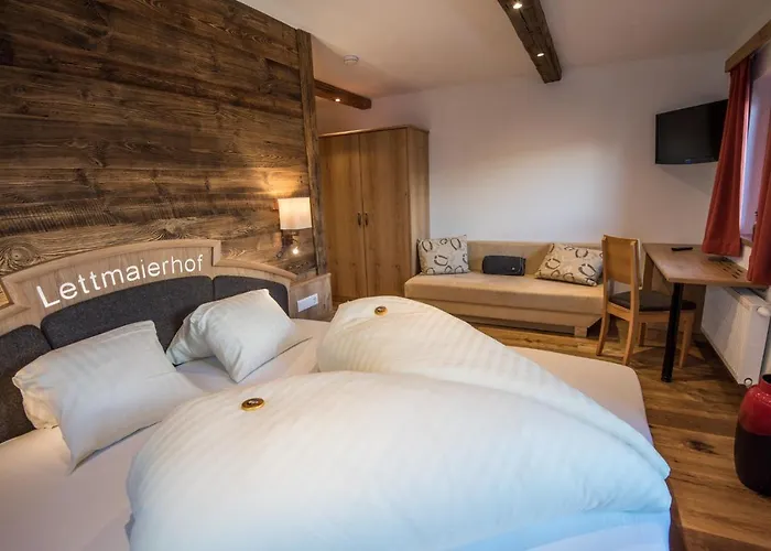 Lettmaierhof Pensión Haus im Ennstal